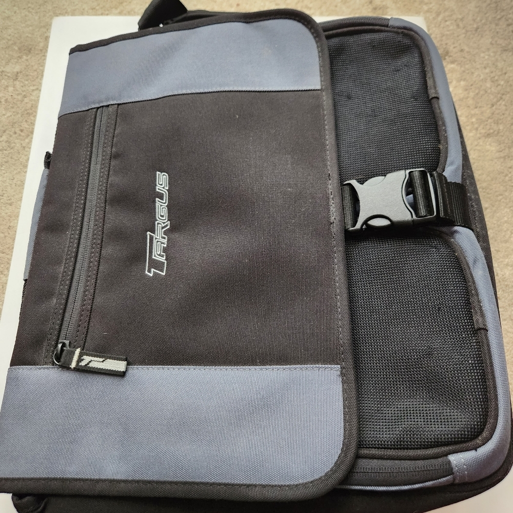Targus Laptop Messenger Shoulder Bag Black Gray Blue